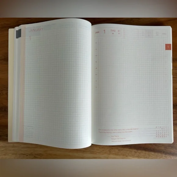 Hobonichi Techo 2026 Cousin Planner - Picture 2 of 3